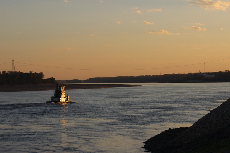 Tom Sawyer RV Park - RV on the Mississippi - 03